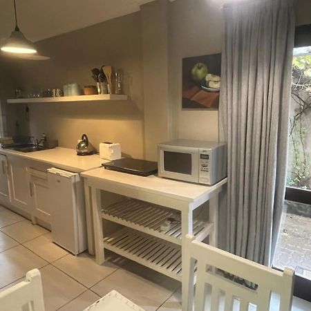 By The Way Guesthouse Clarens Buitenkant foto