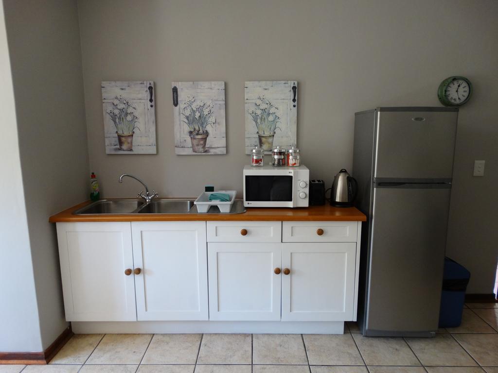 By The Way Guesthouse Clarens Kamer foto