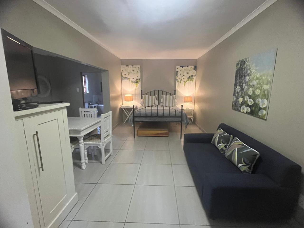 By The Way Guesthouse Clarens Buitenkant foto